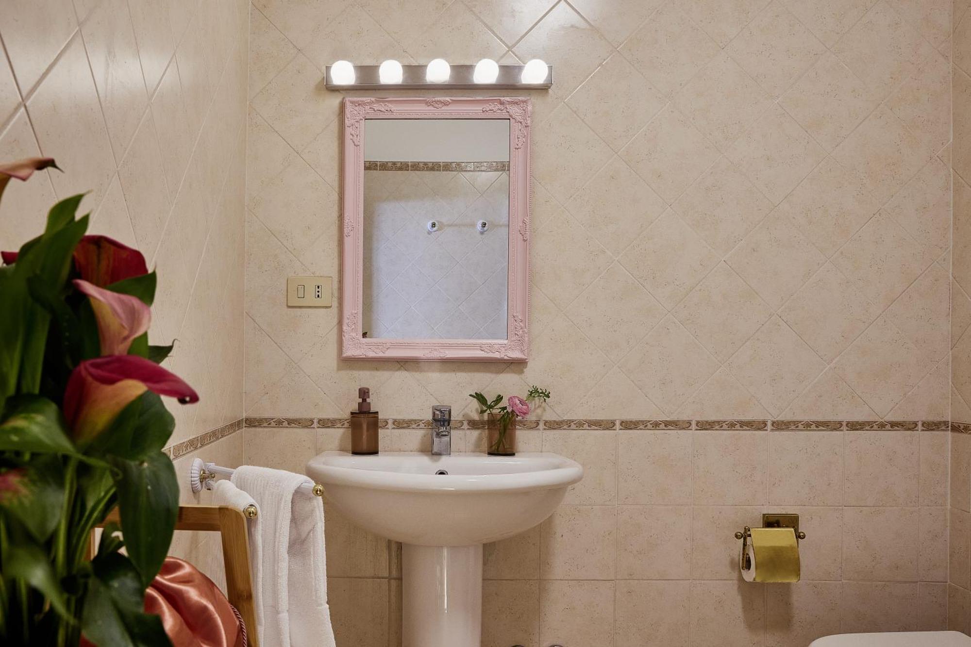 Trasteverehome - Elegant Near Navona Square Appartamento Roma